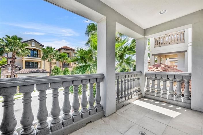 Image No.50-5 Bed House for sale
