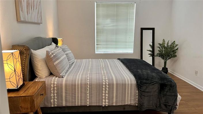 Image No.10-1 Bed Apartment for sale