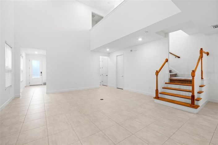 Image No.12-4 Bed House for sale