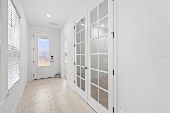 Image No.2-4 Bed House for sale