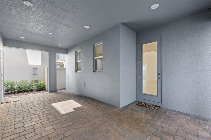 Image No.30-4 Bed House for sale
