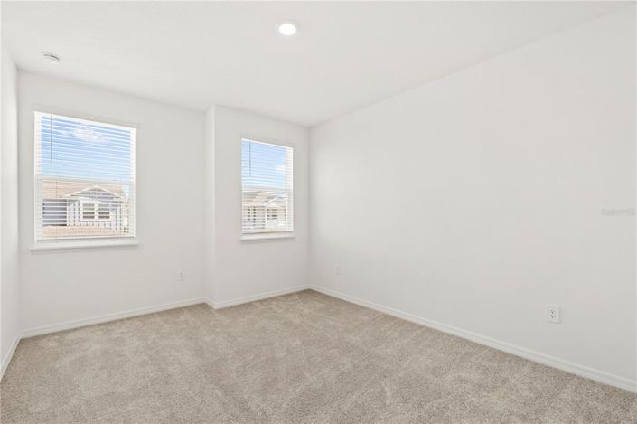 Image No.19-4 Bed House for sale