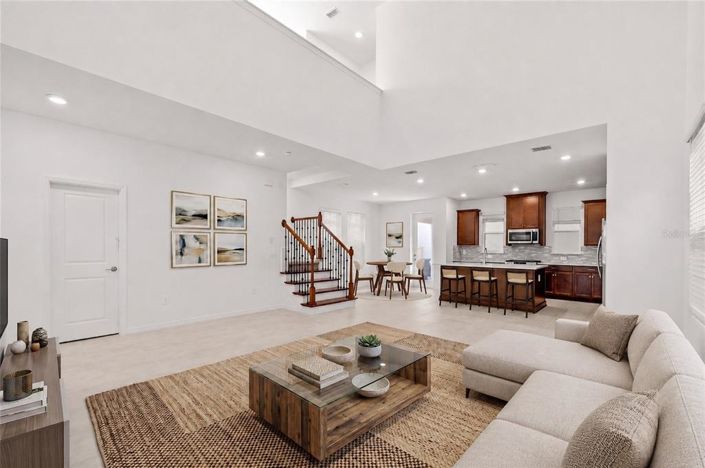 Image No.3-4 Bed House for sale
