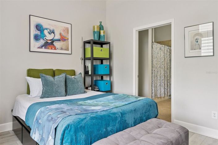 Image No.22-3 Bed Apartment for sale