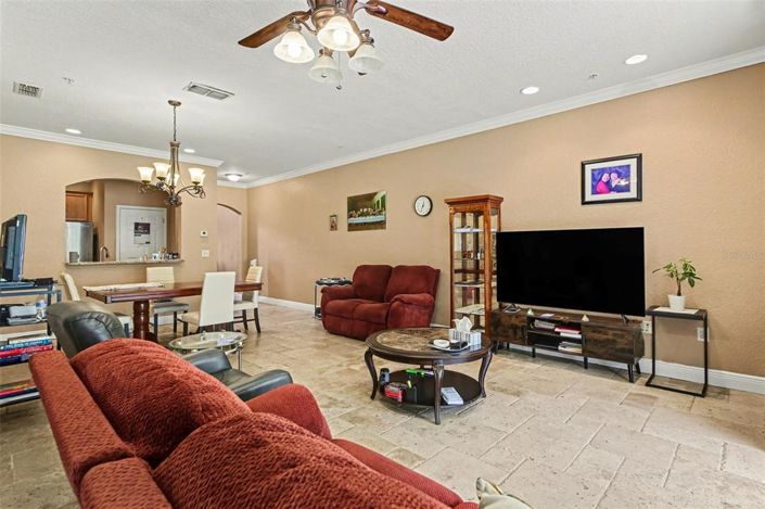 Image No.5-3 Bed Townhouse for sale