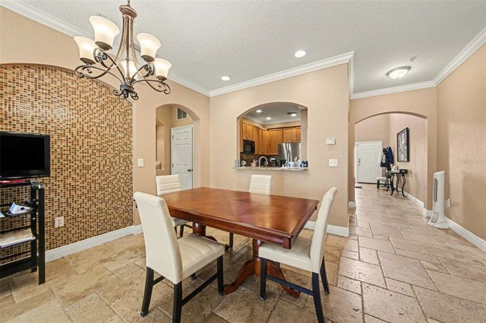 Image No.6-3 Bed Townhouse for sale