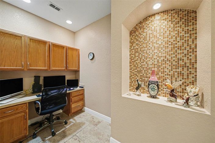 Image No.8-3 Bed Townhouse for sale