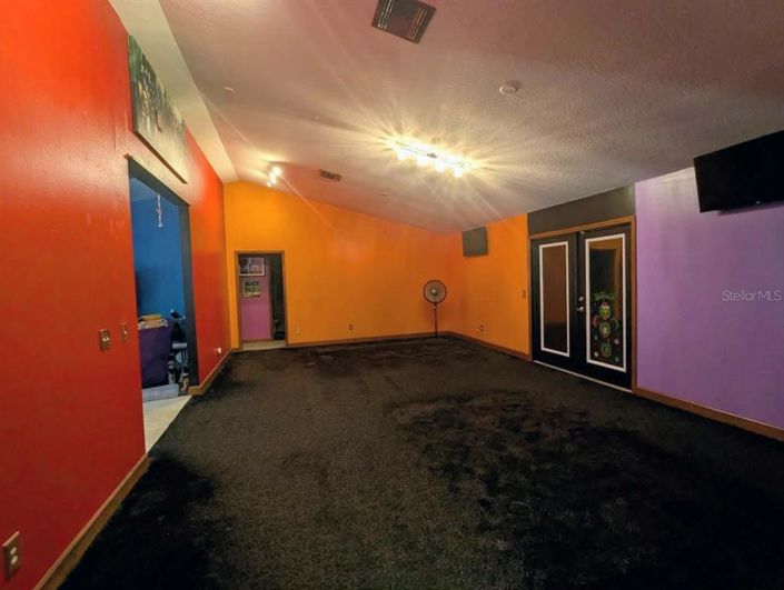 Image No.6-3 Bed House for sale