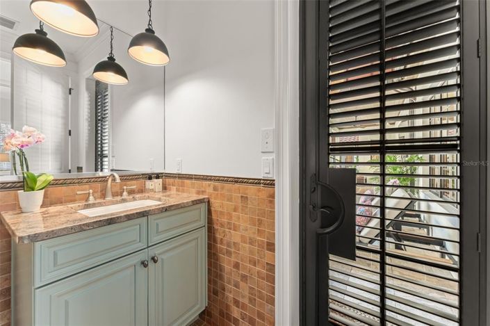Image No.36-4 Bed House for sale