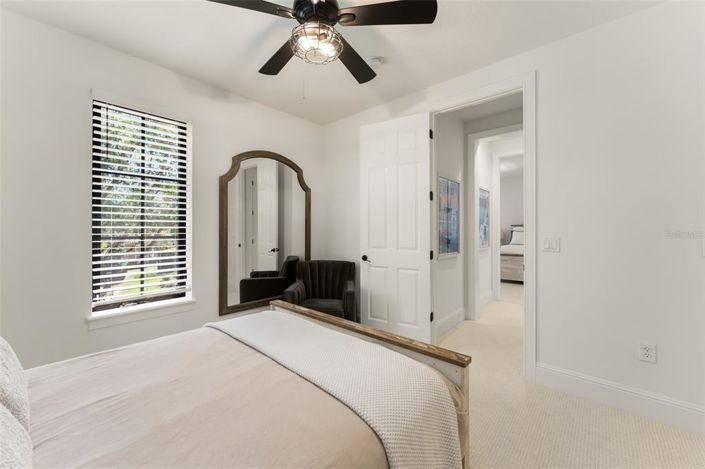 Image No.45-4 Bed House for sale