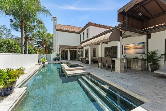Image No.56-4 Bed House for sale