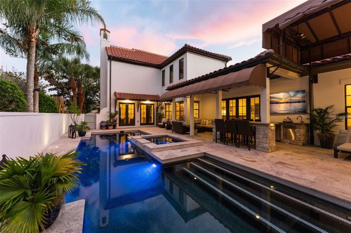 Image No.59-4 Bed House for sale