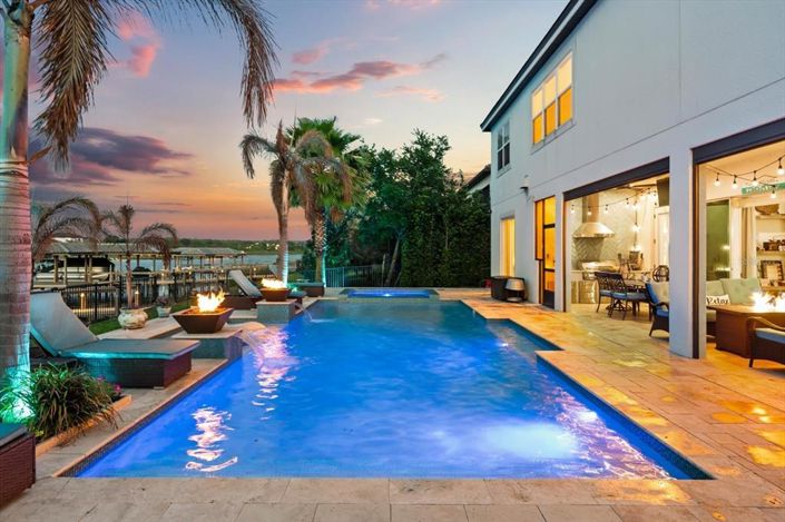 Image No.59-6 Bed House for sale