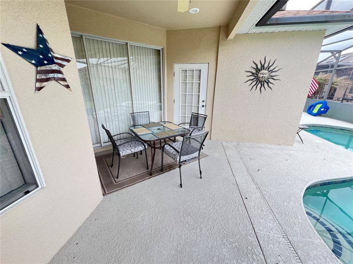 Image No.3-4 Bed House for sale
