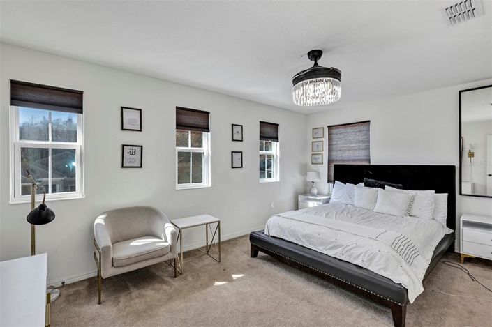 Image No.27-6 Bed House for sale