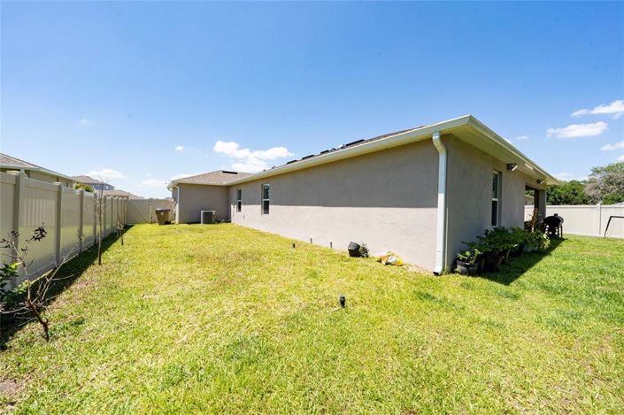 Image No.30-4 Bed House for sale