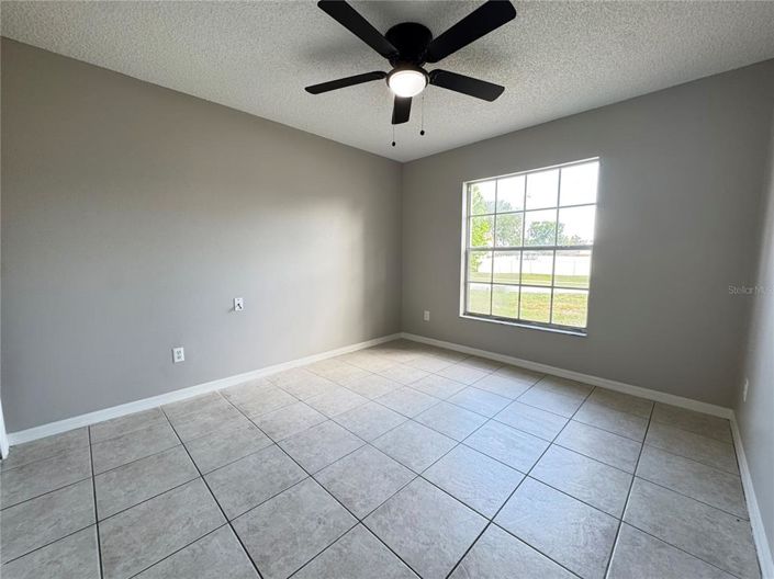 Image No.27-3 Bed House for sale