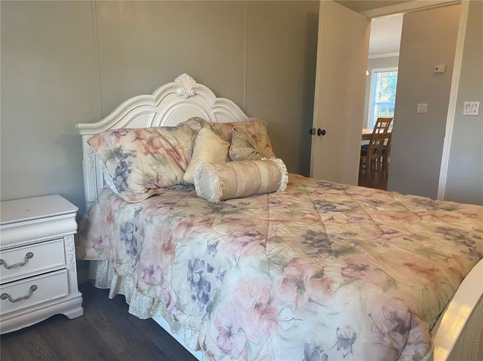 Image No.18-3 Bed House for sale