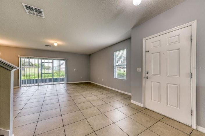 Image No.10-3 Bed Townhouse for sale