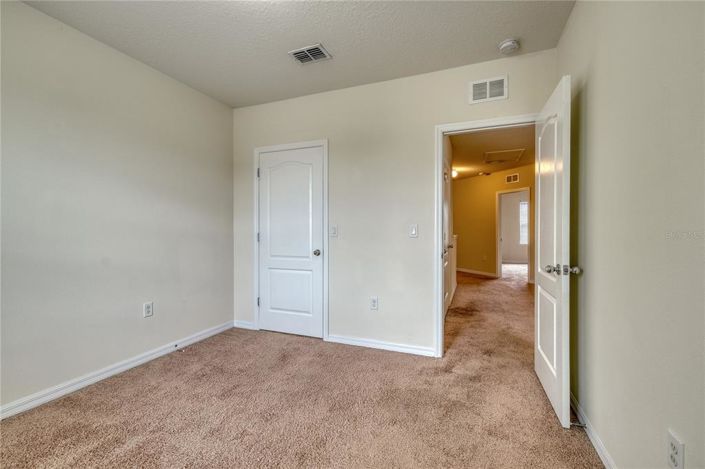 Image No.26-3 Bed Townhouse for sale