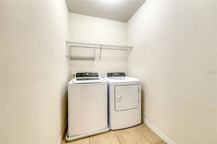 Image No.28-3 Bed Townhouse for sale