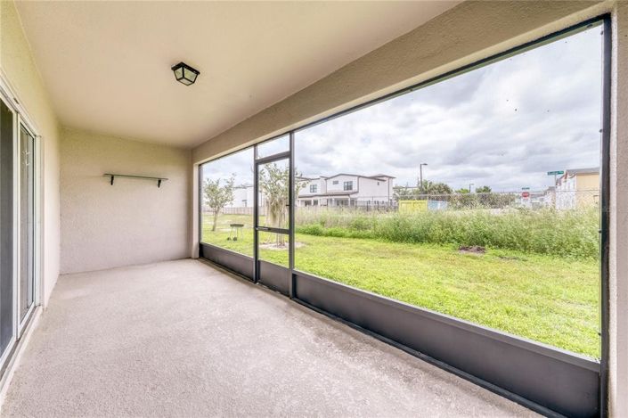 Image No.31-3 Bed Townhouse for sale