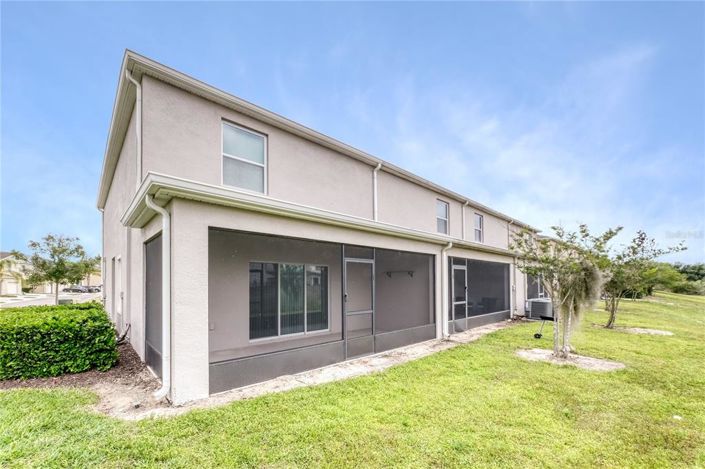 Image No.33-3 Bed Townhouse for sale