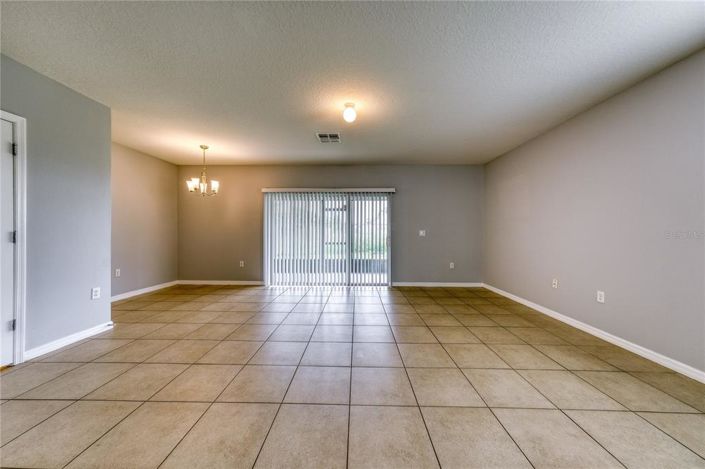 Image No.8-3 Bed Townhouse for sale