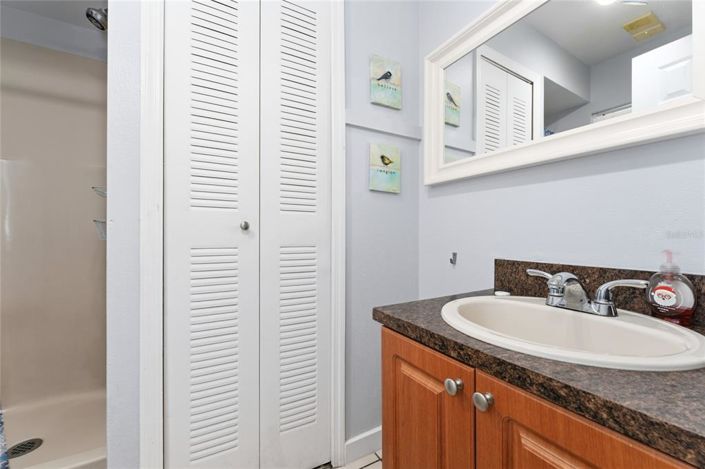 Image No.7-2 Bed Townhouse for sale