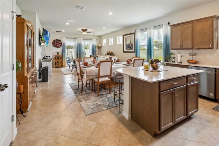 Image No.9-3 Bed House for sale