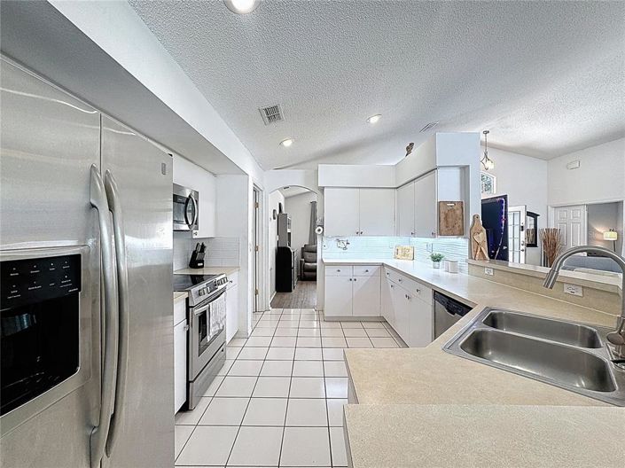 Image No.4-3 Bed House for sale