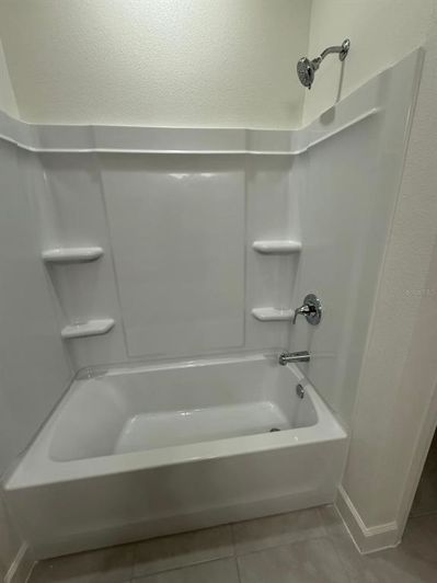 Image No.18-4 Bed House for sale