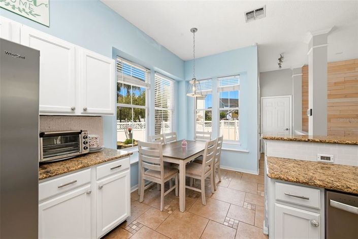 Image No.19-3 Bed House for sale