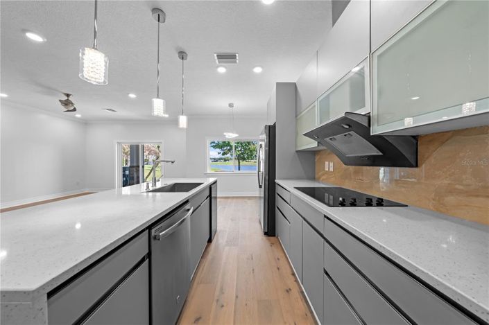 Image No.13-3 Bed Townhouse for sale