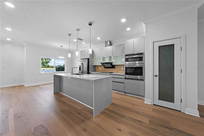 Image No.15-3 Bed Townhouse for sale