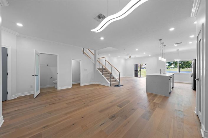 Image No.23-3 Bed Townhouse for sale