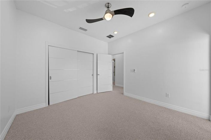 Image No.32-3 Bed Townhouse for sale