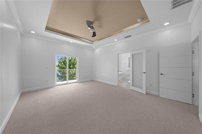 Image No.36-3 Bed Townhouse for sale