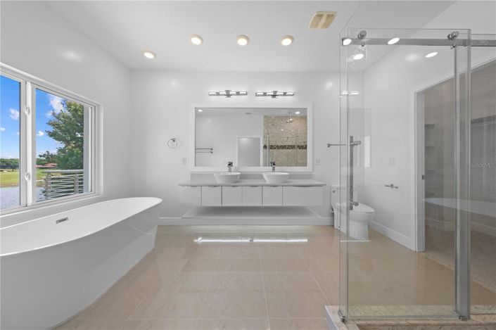 Image No.39-3 Bed Townhouse for sale