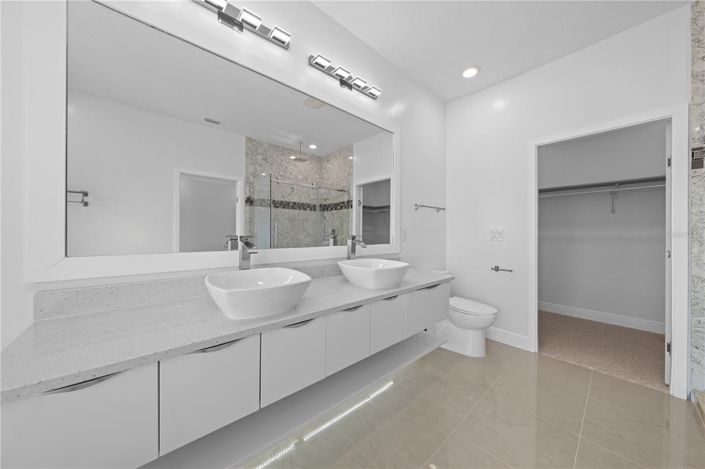 Image No.40-3 Bed Townhouse for sale