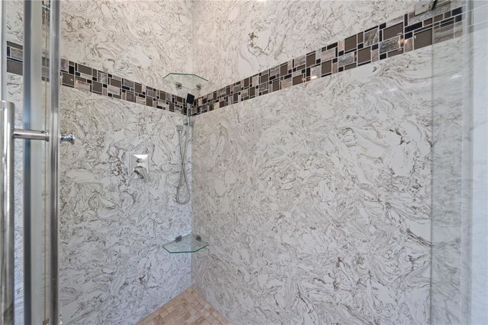 Image No.41-3 Bed Townhouse for sale