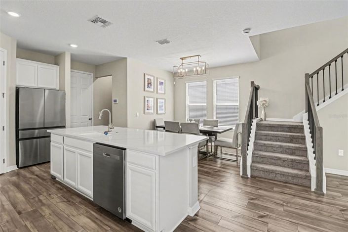 Image No.10-3 Bed House for sale