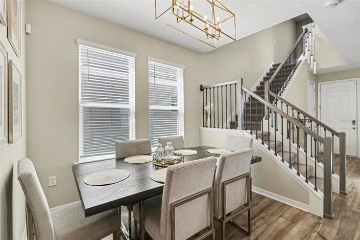 Image No.11-3 Bed House for sale