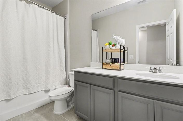 Image No.19-3 Bed House for sale