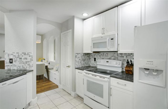 Image No.6-3 Bed Apartment for sale