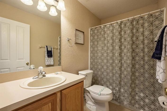 Image No.14-4 Bed Townhouse for sale