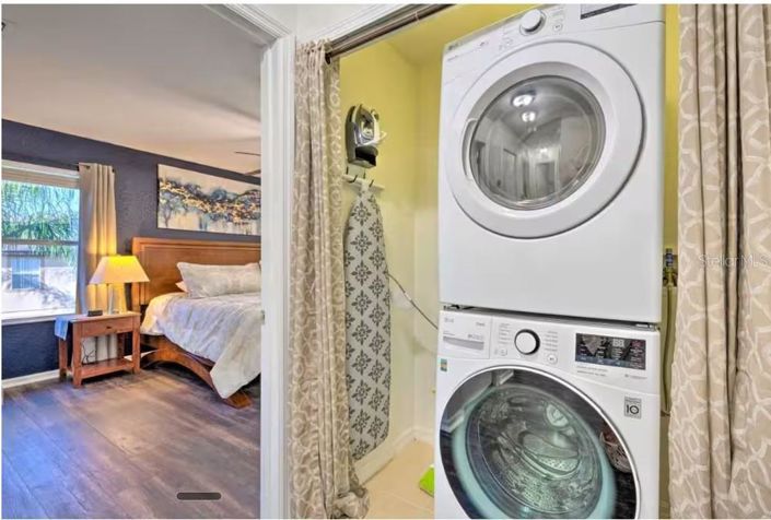 Image No.16-4 Bed Townhouse for sale