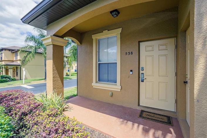 Image No.2-4 Bed Townhouse for sale