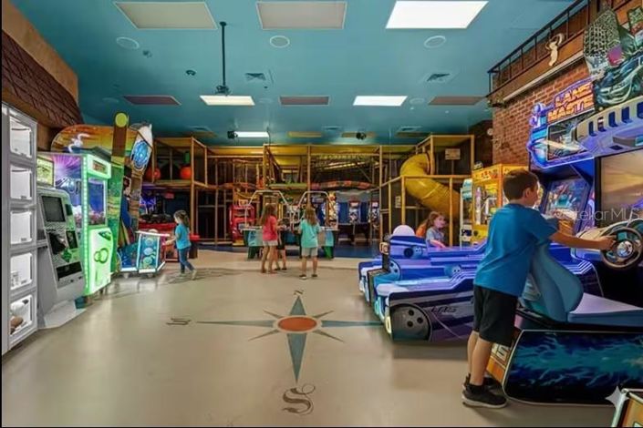 Image No.27-4 Bed Townhouse for sale