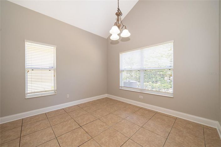 Image No.21-4 Bed House for sale